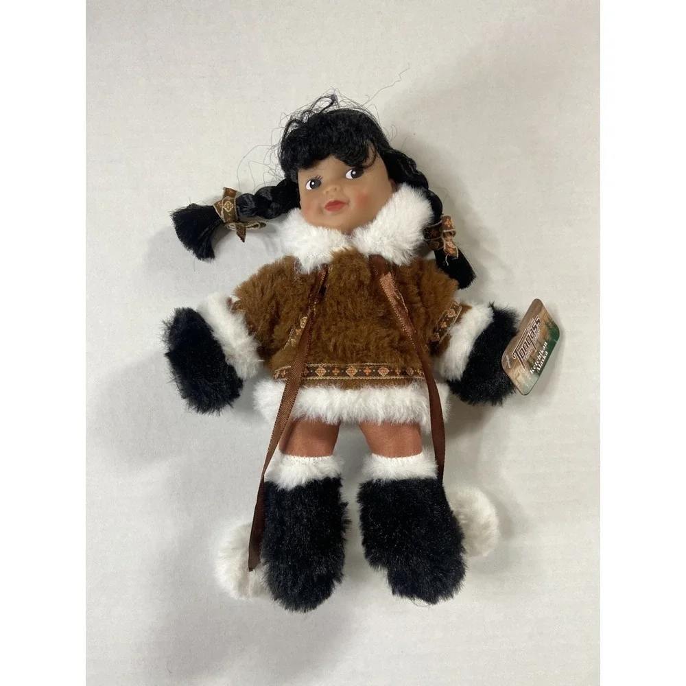 Tongass Trading Company Ketchikan Alaska Souvenir Doll Faux Fur Parka‎ 11 inch
